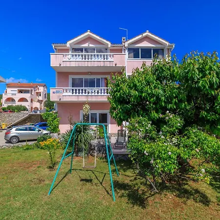 Krunoslav Apartman *