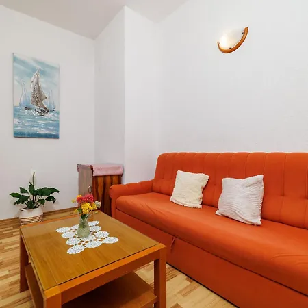 Krunoslav Apartment *